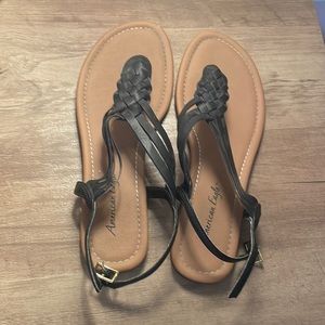 American eagle size 6.5 Sandals